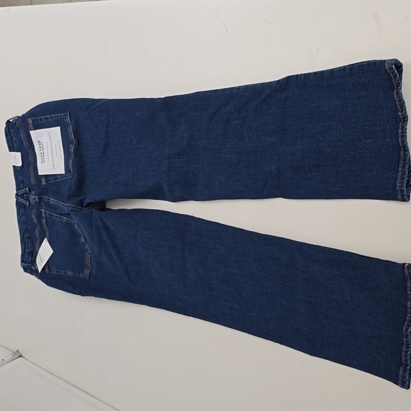 GOOD AMERICAN GOOD LEGS STRAIGHT JEANS - Picture 10 of 15